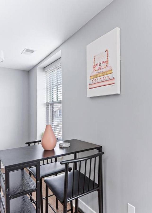Your Cozy One Bedroom Midtown Detroit Eksteriør billede